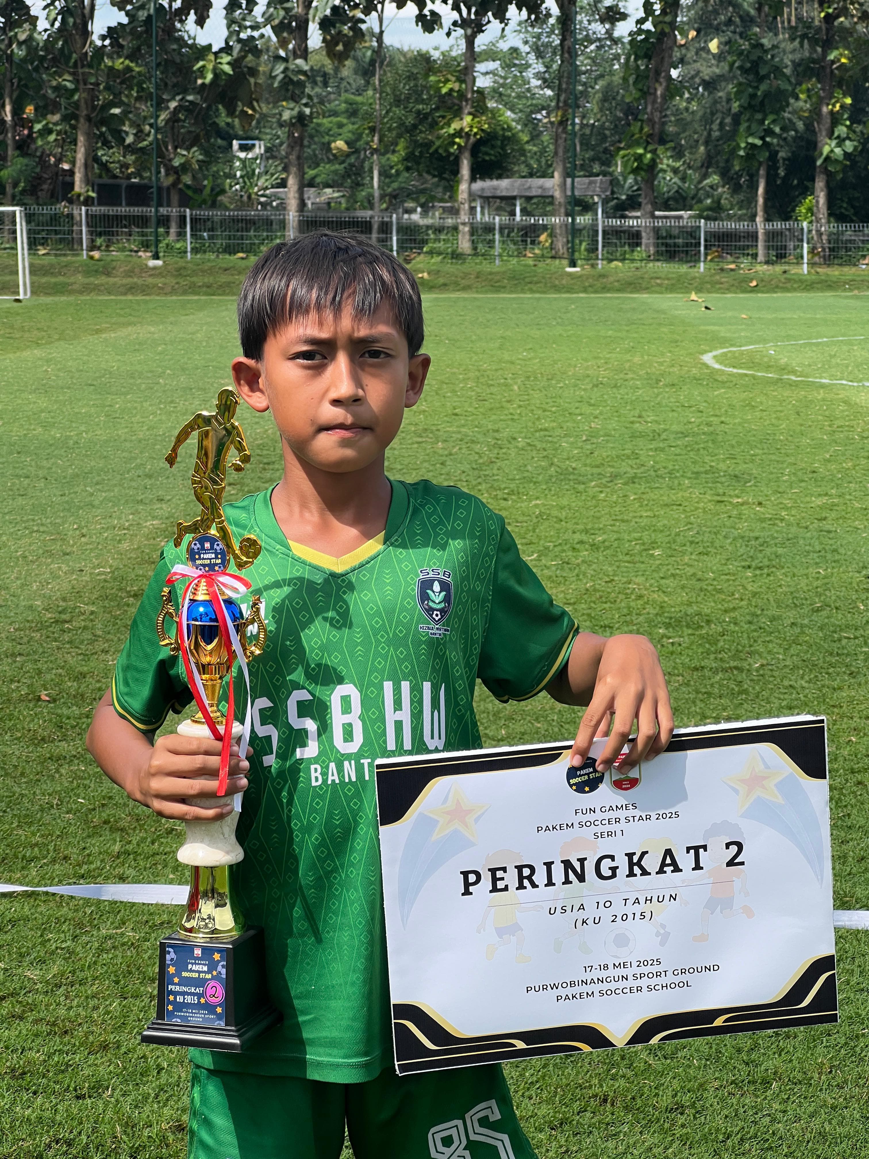 Azka faeza arla putra